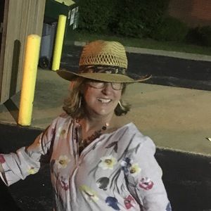 Meet your Posher, Mary